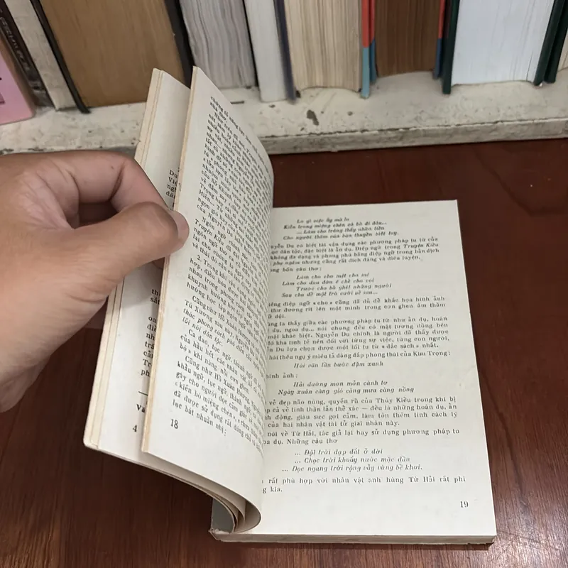 II Sách Xưa Văn Học: Truyện Kiều - Nguyễn Du - 1972 593303