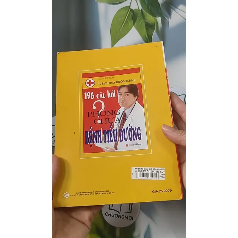 300 câu hỏi phòng chữa bệnh viêm khớp - Thi Quế Anh 688502