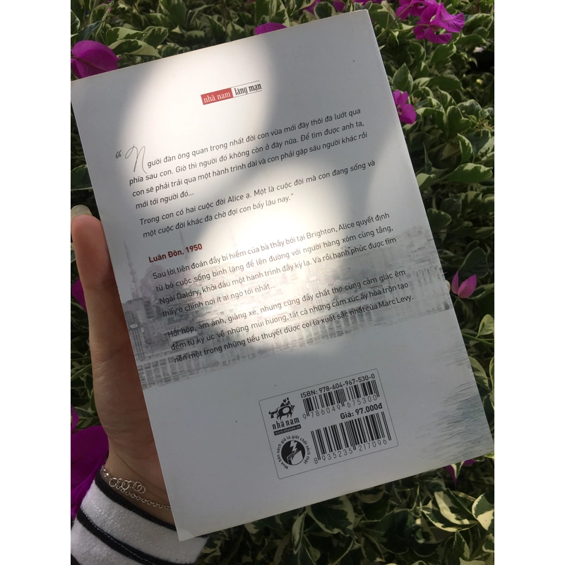Chuyến du hành kỳ lạ của ngài Daldry Marc Levy 531473