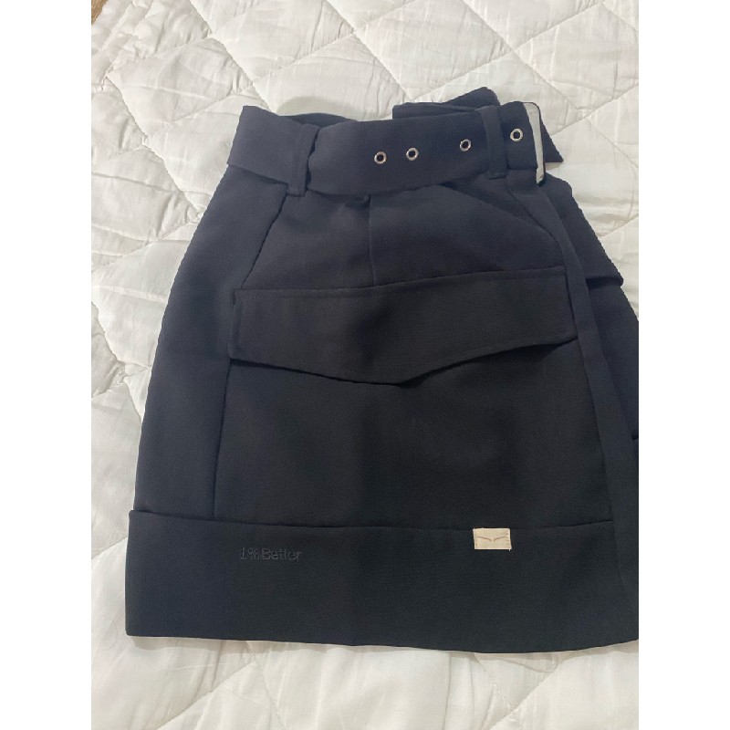 Chân váy local brand SSSTUTTER như mới 16080
