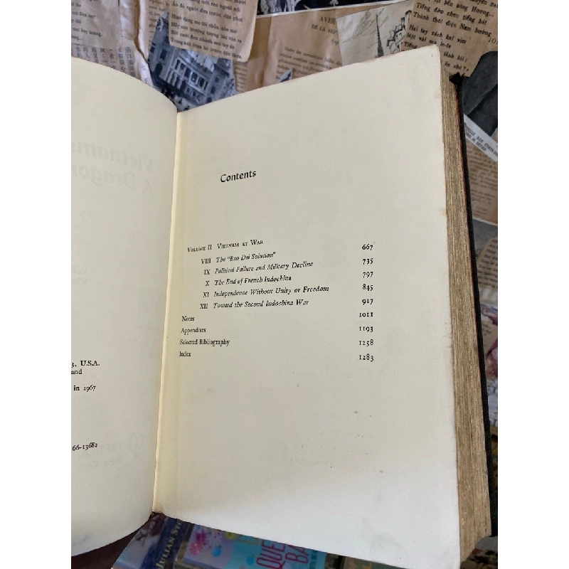 Vietnam: A Dragon Embattled: Vol 2 Vietnam at War - Joseph Buttinger 735208