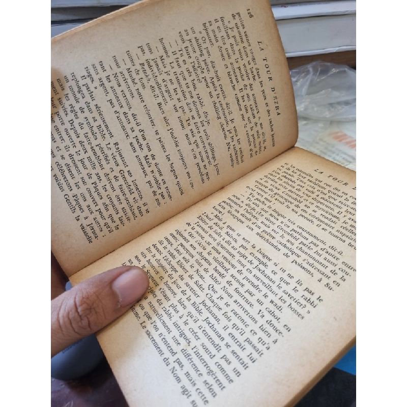 La Tour d'Ezra - Arthur Koestler 396410