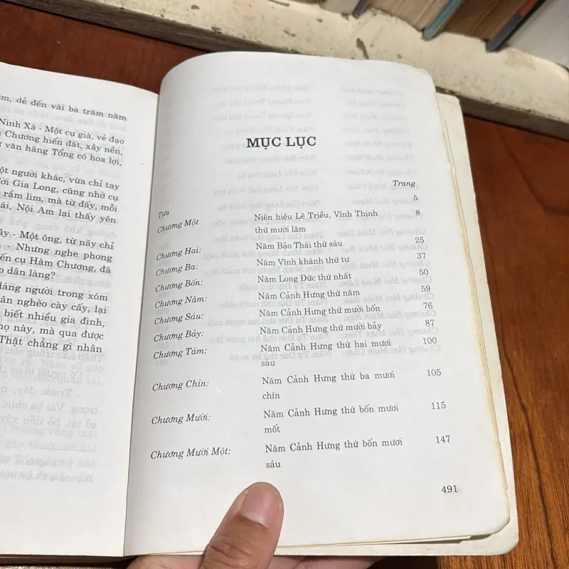 II Truyện Giả Sử: Chuyện Cũ Bên Dòng Sông Tô - Viên Mai - 2008 786253