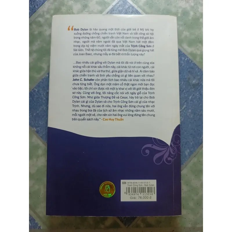 Trịnh Công Sơn BoB Dylan như trăng và nguyệt? - John C. Schafer 927834