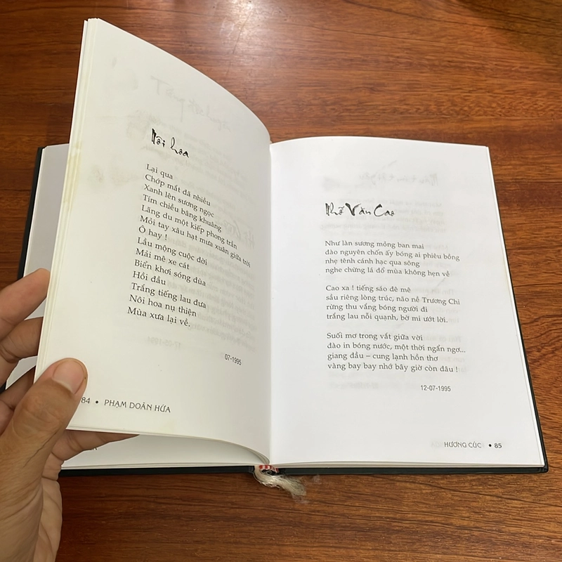 [Có Chữ Ký Của Tác Giả] - II Thơ: Hương Cúc - Phạm Doãn Hứa - 2007 518669