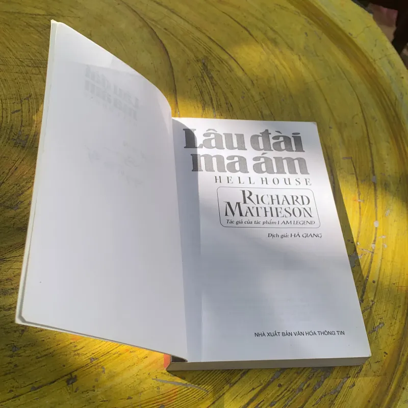 LÂU ĐÀI MA ÁM - RICHARD MATHESON 747688