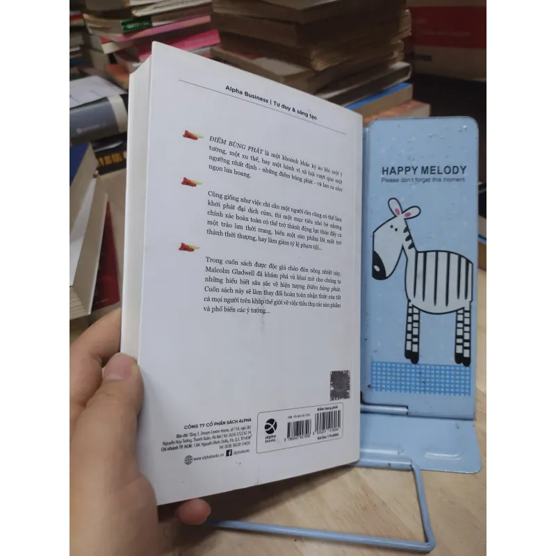 Sách: Điểm bùng phát - TG: Malcolm Gladwell (B1) 934216