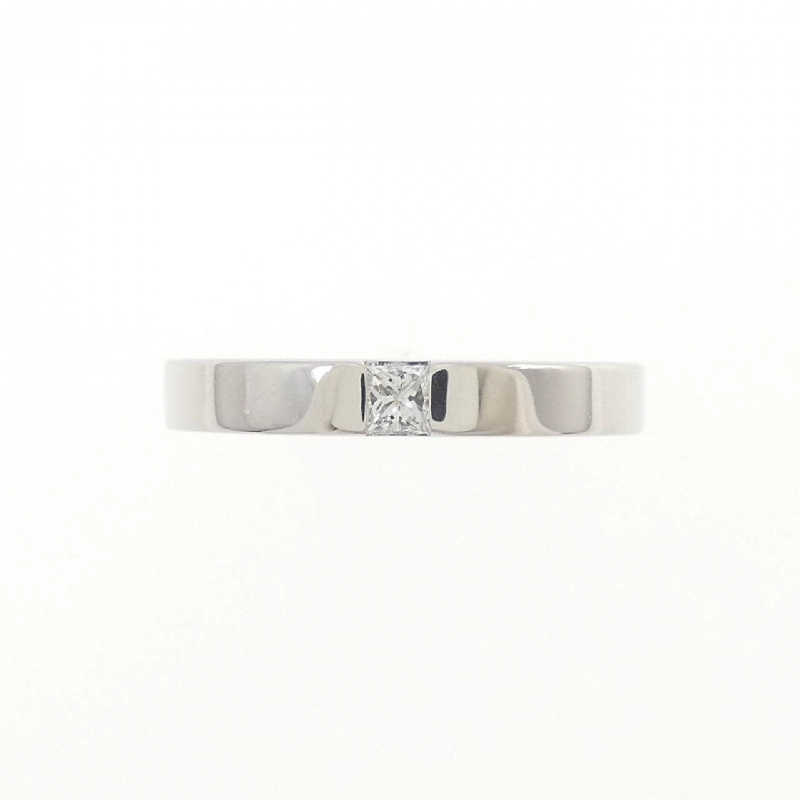 Nhẫn cắt công chúa Harry Winston - Hàng hiệu Authentic 840649