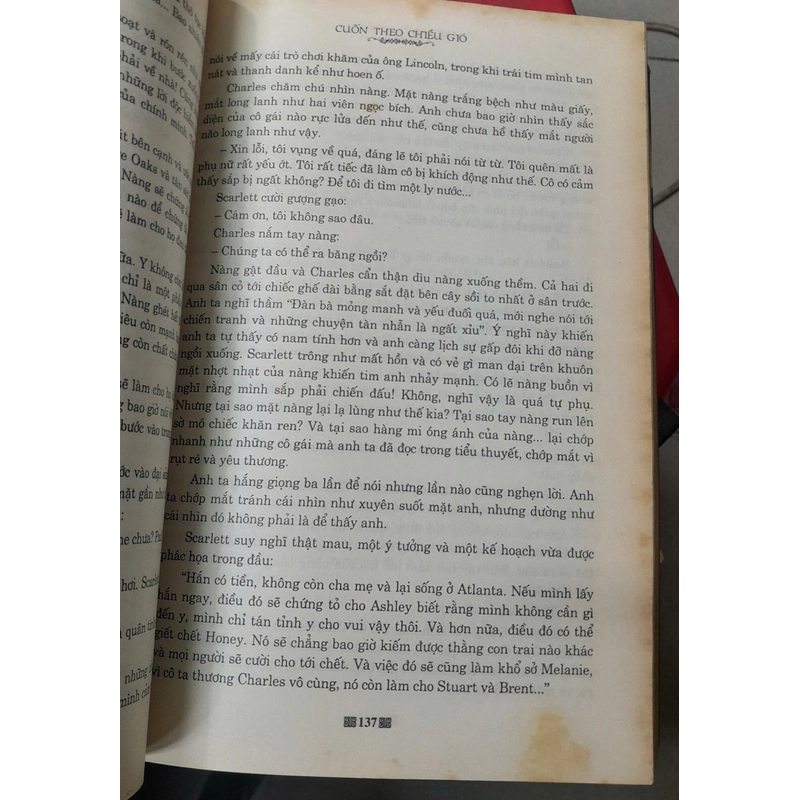 CUỐN THEO CHIÊU GIÓ - MARGARET MITCHELL 447733