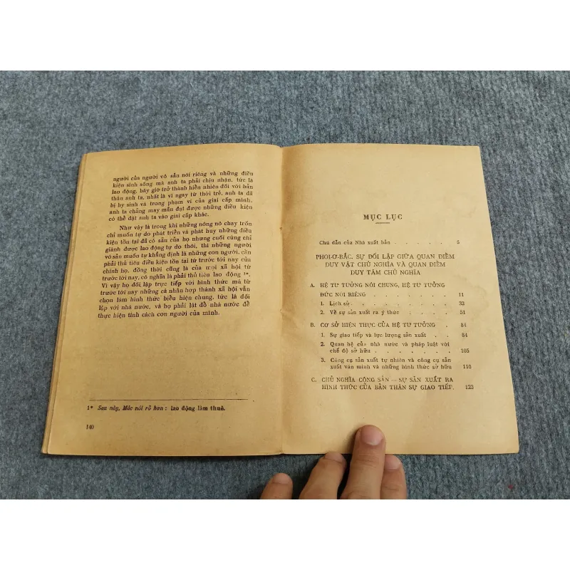PHOI - Ơ - BẮC SỰ ĐỐI LẬP GIỮA QUAN ĐIỂM DUY VẬT CHỦ NGHĨA VÀ QUAN ĐIỂM DUY TÂM CHỦ NGHĨA 689595