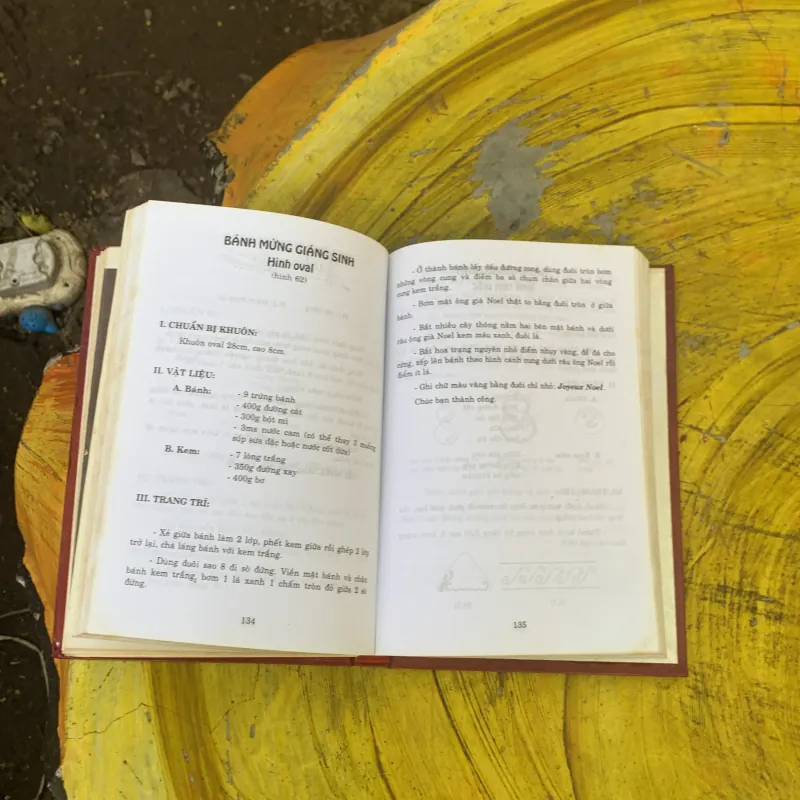 KỸ THUẬT LÀM BÁNH KEM CĂN BẢN (2)- NGUYỄN THỊ TỚI 759637