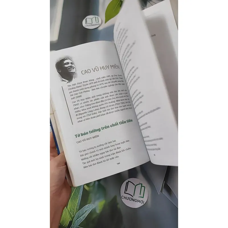 [MIỄN PHÍ BỌC SÁCH] Một thời chân đất 1018838