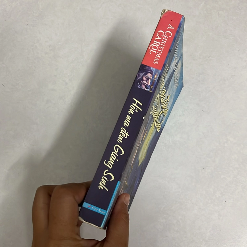Hồn ma đêm Giáng Sinh — Charles Dickens 501183