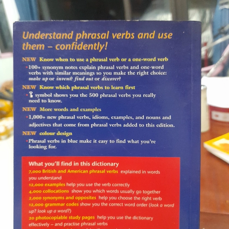Oxford PHRASAL VERBS - Dictionary for learners of English 479215