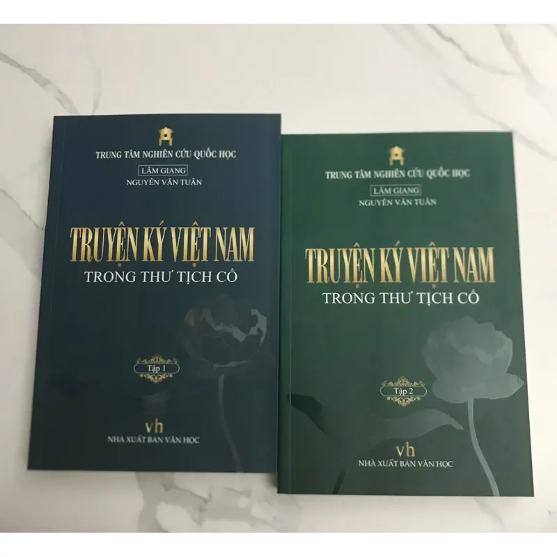 TRUYỆN KÝ VIỆT NAM TRONG THƯ TỊCH CỔ (Bộ 2 Tập) - LÂM GIANG & NGUYỄN VĂN TUẤN Giới thi 599179