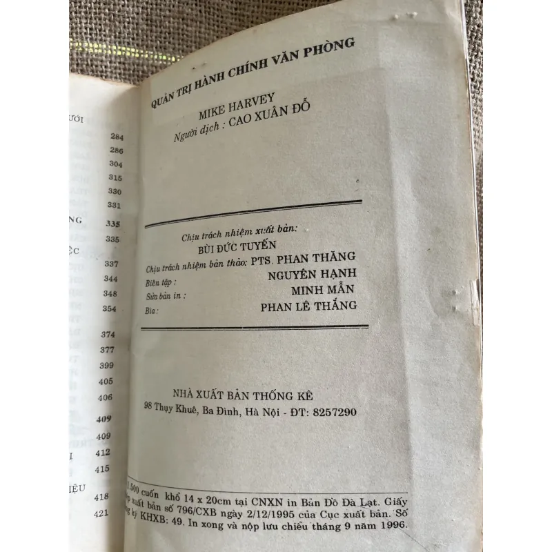 Chị hành chính văn phòng- MIKE HARVEY 933660