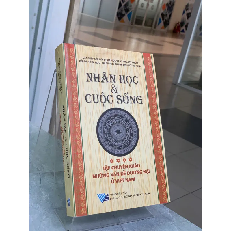 NHÂN HỌC & CUỘC SỐNG - NGÔ VĂN LỆ (CHỦ BIÊN) 722955