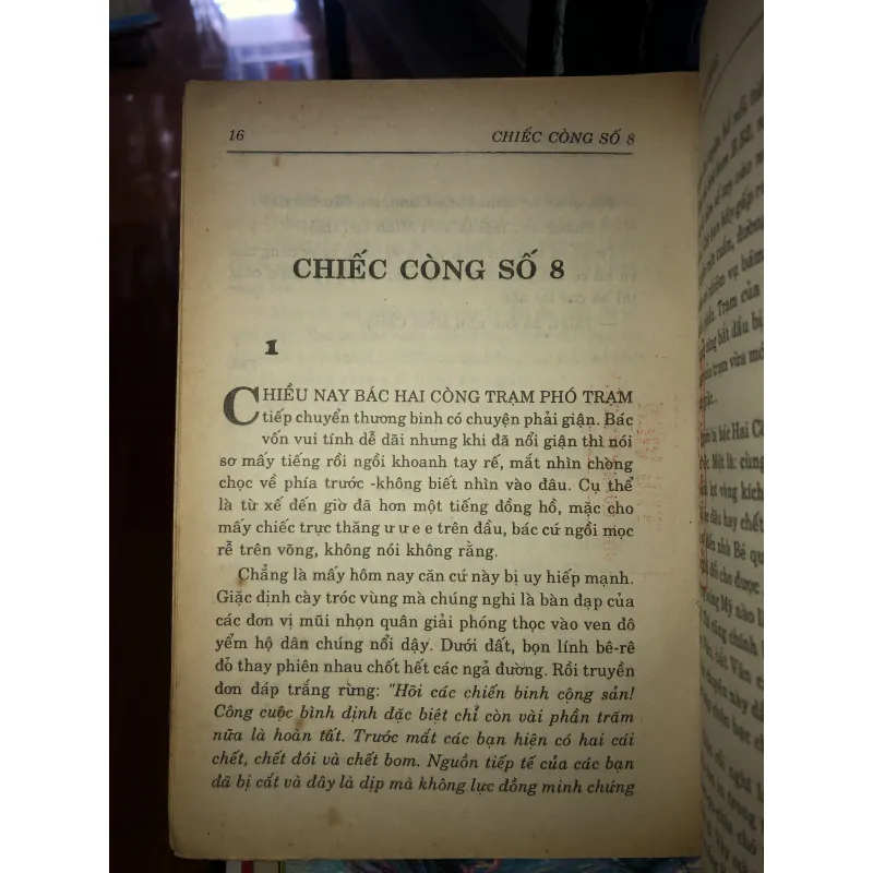 Chiếc còng số 8 - Lâm Phương  960671