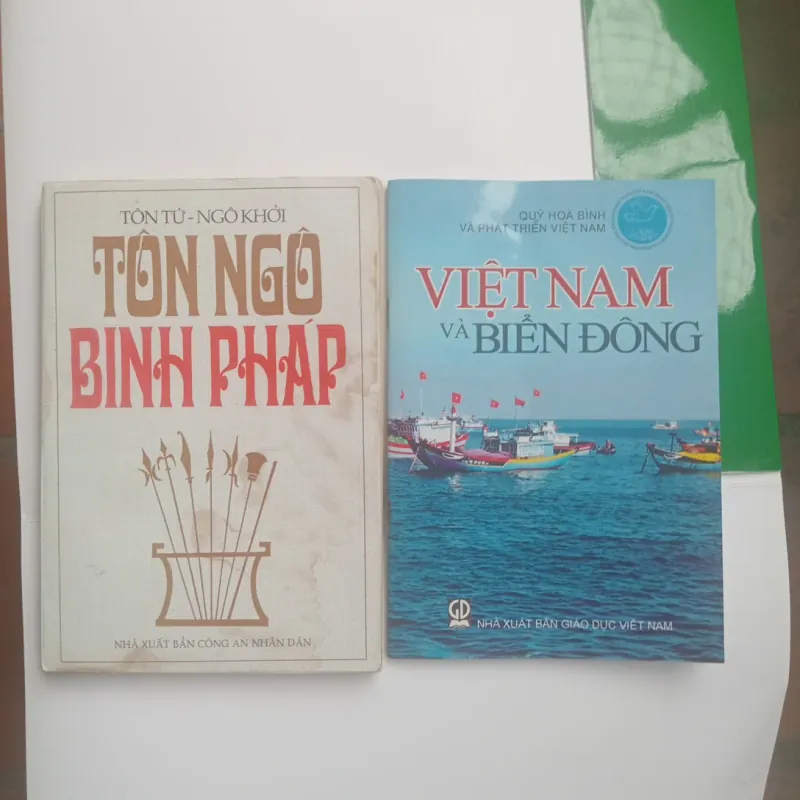 Combo 2 quyển Tôn Ngô binh pháp và Việt Nam biển Đông 1019753
