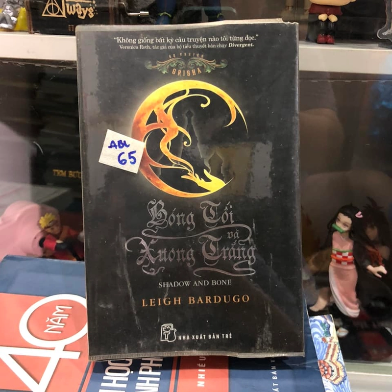 Bộ 3 cuốn Bóng tối và xương trắng -  Leigh Bardugo 317386