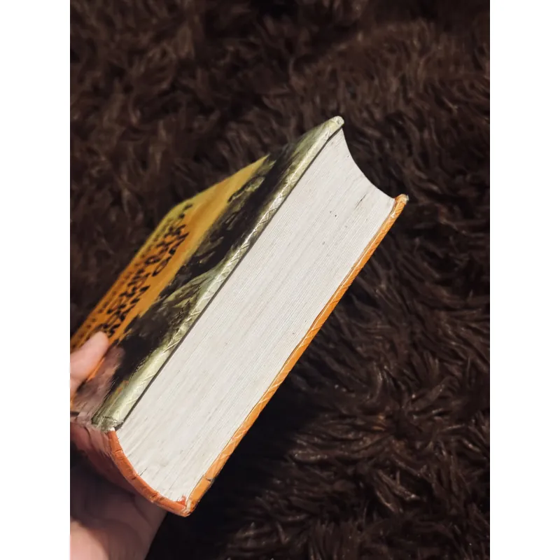 Tiếng chim hót trong bụi mận gai 975644