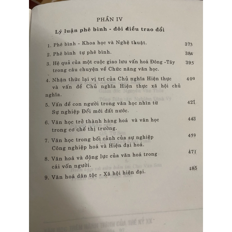 Văn Học Trên Hành Trình Của Thế Kỷ XX - Phong Lê 501402