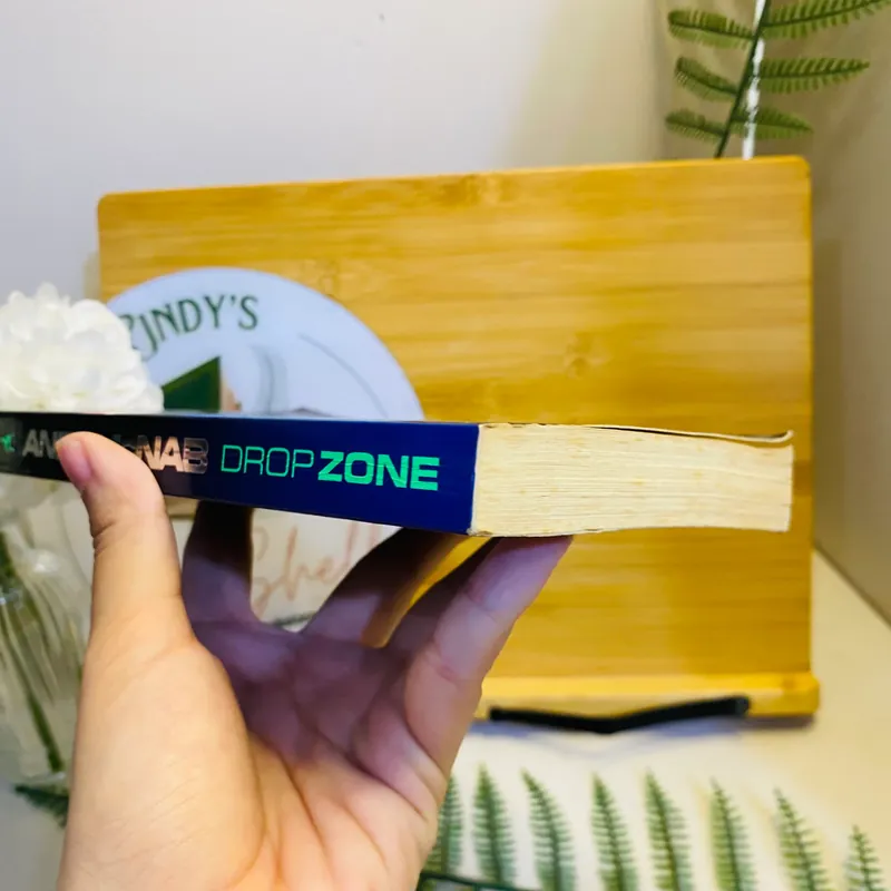  [Sách tiếng Anh 2hand] Like new 90% - Andy McNab: Drop Zone - Andy McNab 562287
