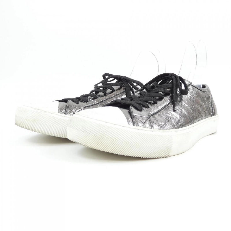 Giày sneaker dòng Tattoo của Louis Vuitton - Hàng hiệu Authentic 902910