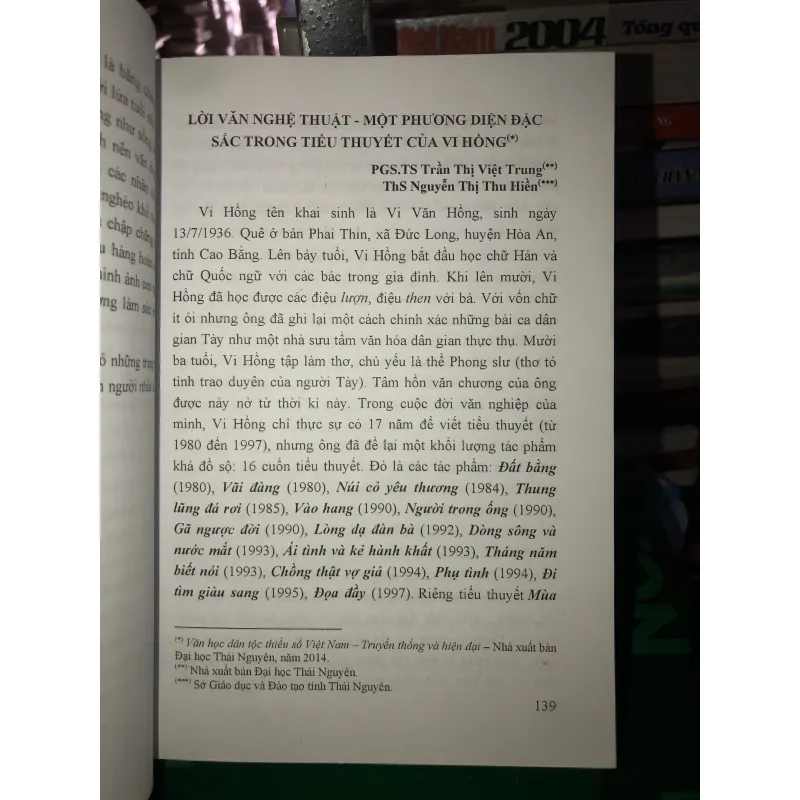 Vi Hồng - Tác phẩm và dư luận  779774