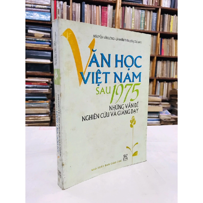 Văn học Việt Nam sau 1975 những vấn đề nghiên cứu và giảng dạy - nhóm biên soạn 129195
