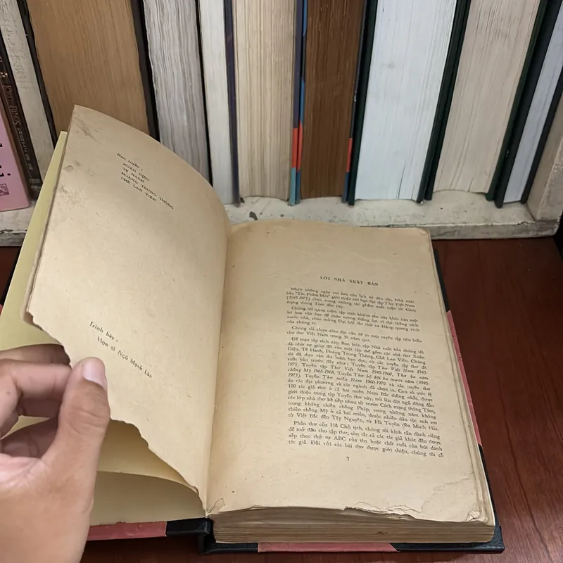 II Sách Xưa (Đã Làm Bìa): Thơ Việt Nam 1945•1975 - Nhiều Tác Giả - 1976 593927
