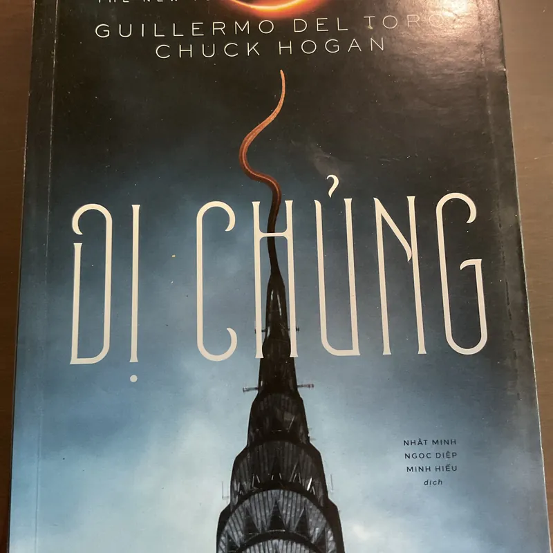 [KHOA HỌC VIỄN TƯỞNG] Dị chủng 1 - Guillermo Del Toro, Chuck Hogan 720030