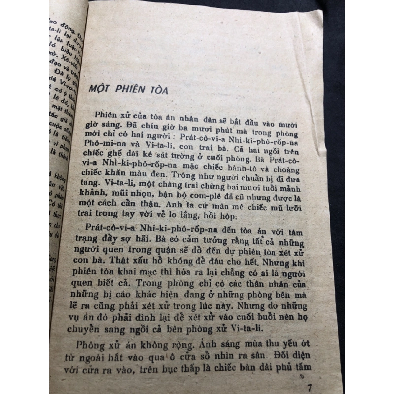Một Lần Vấp Ngã mới 50% ố vàng, rách bìa, tróc gáy 1986 M. Vi-Rơ-Tơ HPB0906 SÁCH VĂN HỌC 914898
