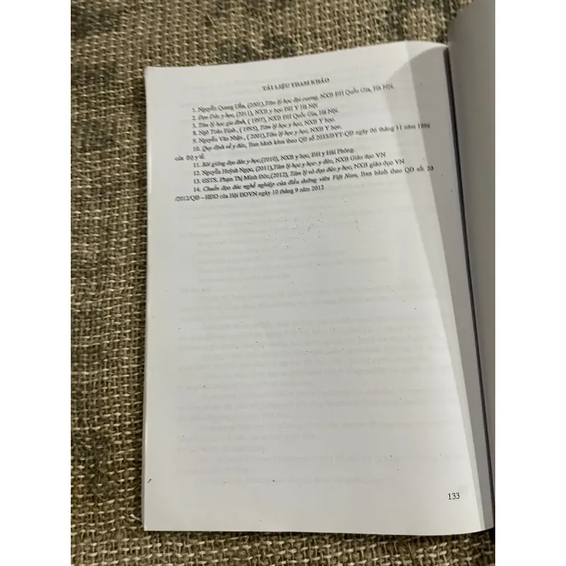 TÂM LÝ ĐẠO ĐỨC Y HỌC DÙNG CHO ĐỐI TƯỢNG CỬ NHÂN ĐIỀU DƯỠNG, khổ lớn  1029875