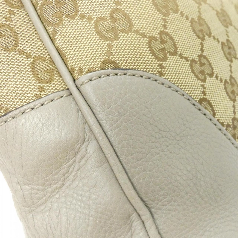 Túi đeo vai Gucci Bamboo 282315 FWCGG - Hàng hiệu Authentic 801323