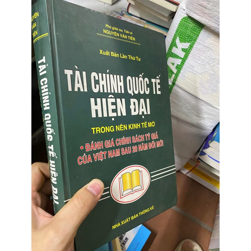 Sách Tài chính quốc tế 310805