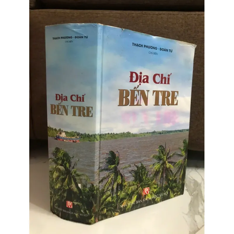 Địa Chí Bến Tre	Chủ biên: Thạch Phương - Đoàn Tứ 599088