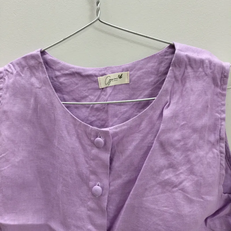 Set bộ áo và chân váy màu tímLINEN, size SM, độ mới cao 1021157