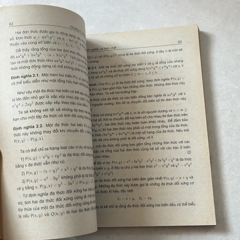 Giải toán bằng phương pháp đại lượng bất biến - Nguyễn hữu điển 739479