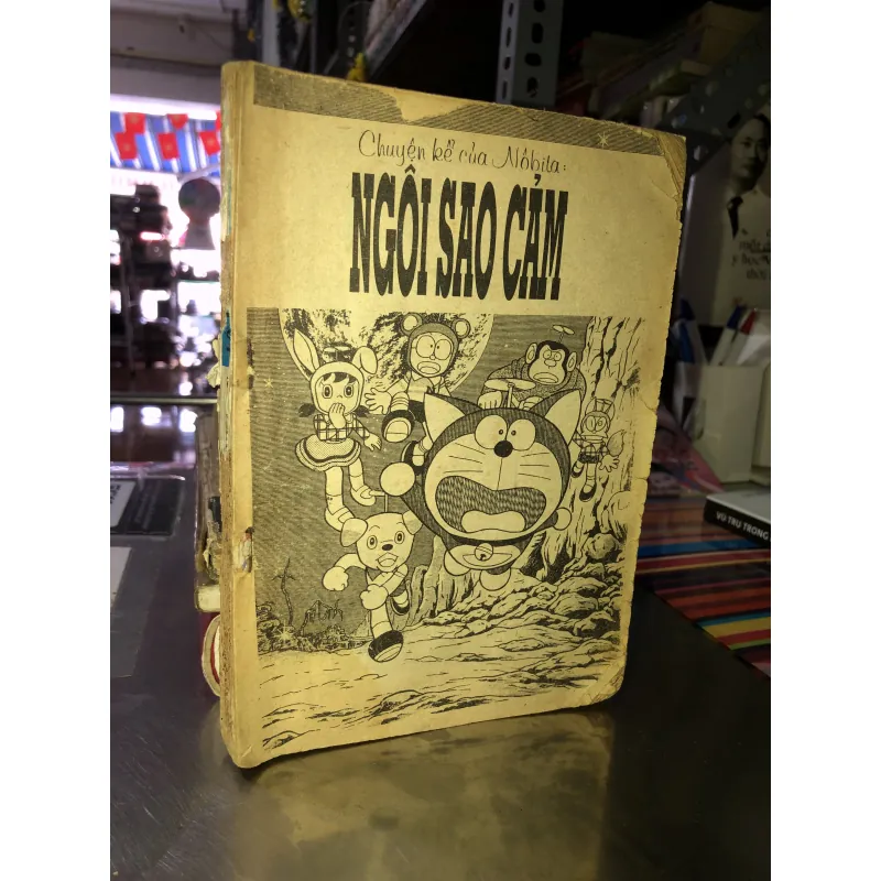 Đôrêmon truyện dài tập 10: Ngôi sao cảm - Fujiko F. Fujio 798737
