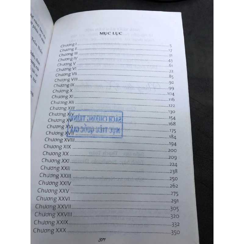 Nàng dâu 8x mẹ chồng 6x mới 80% ố bẩn nhẹ có dấu mộc và viết nhẹ trang đầu 2011 Lý Miên Tinh HPB0906 SÁCH VĂN HỌC 914660