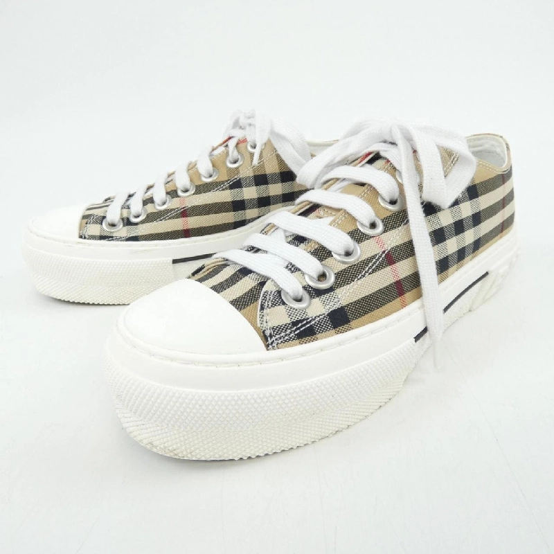 Giày thể thao BURBERRY 8050506 - Hàng hiệu Chính hãng 828079
