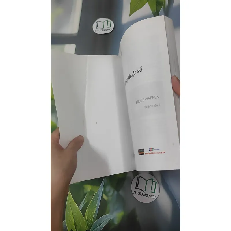 [MIỄN PHÍ BỌC SÁCH] Nhiếp Ảnh Kỹ Thuật Số - Bruce Warren 1018961