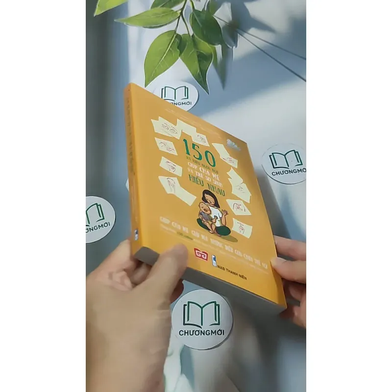 150 ký hiệu ngôn ngữ giúp cha mẹ và trẻ sơ sinh hiểu nhau - Christine Nougarolles  688559