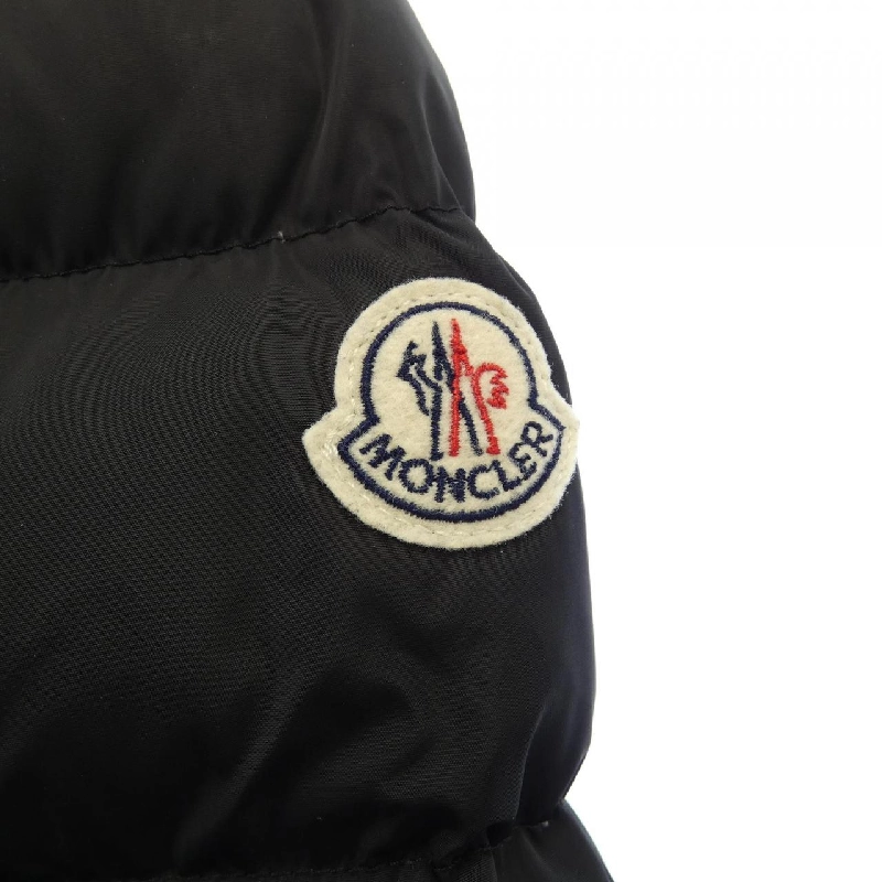 Áo khoác lông vũ MONCLER 635079