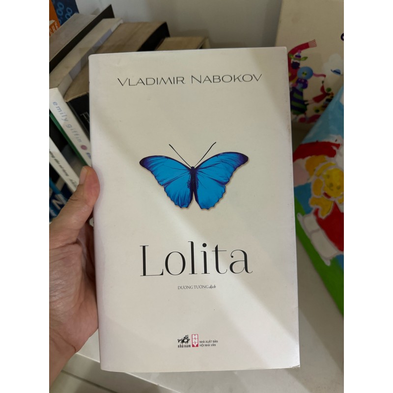 Thanh lý Lolita, sách mới hoàn toàn do mình đọc vài trang không hợp  178032