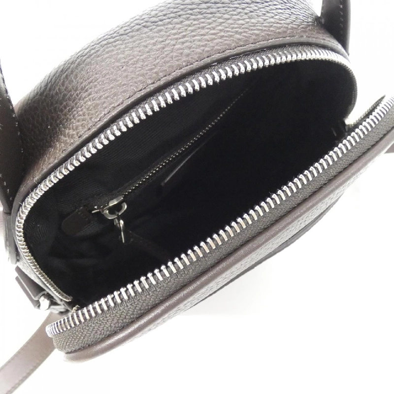 【Sản phẩm mới】Túi OEDEN CROSS của Bally 618188