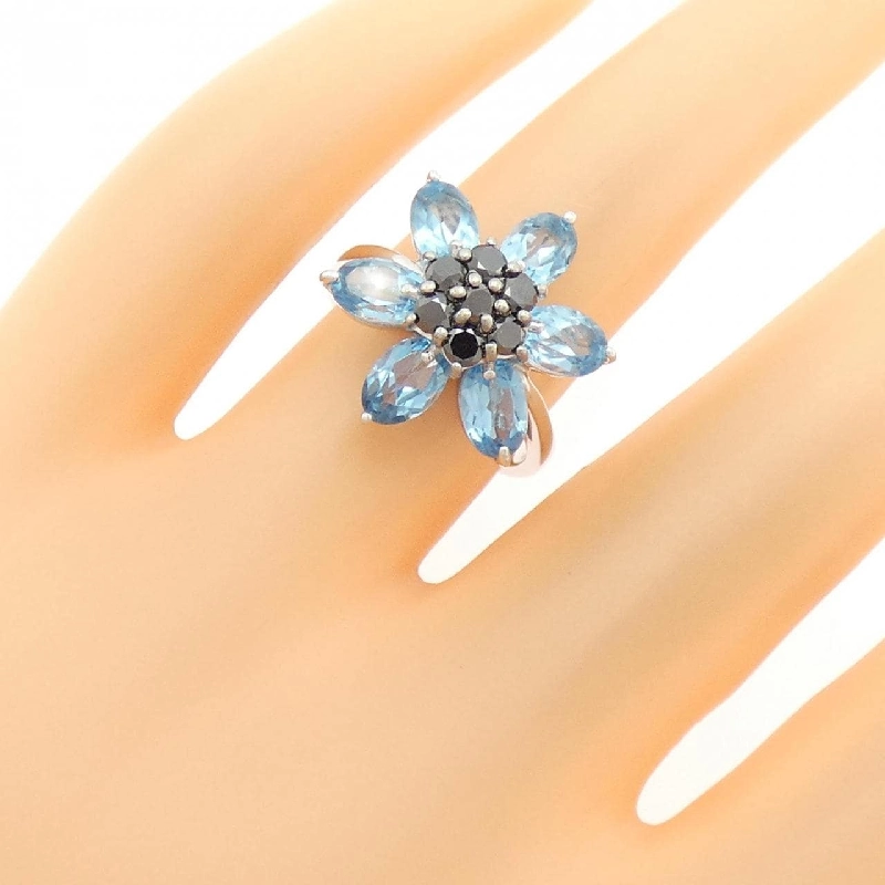 Nhẫn Blue Topaz K18WG Hoa 667592