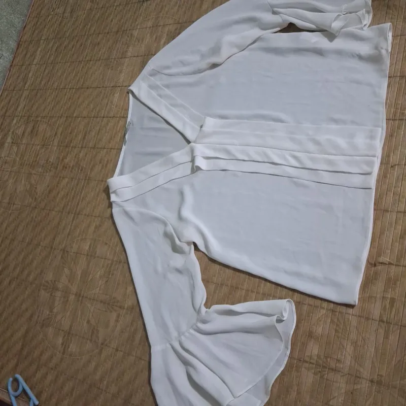 Áo kiểu nữ size M màu trắng  1017096