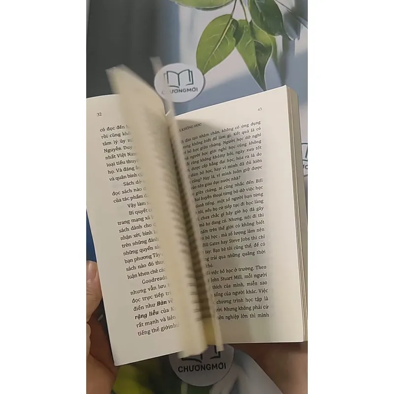 Tuổi trẻ đáng giá bao nhiêu - Rosie Nguyễn 688466